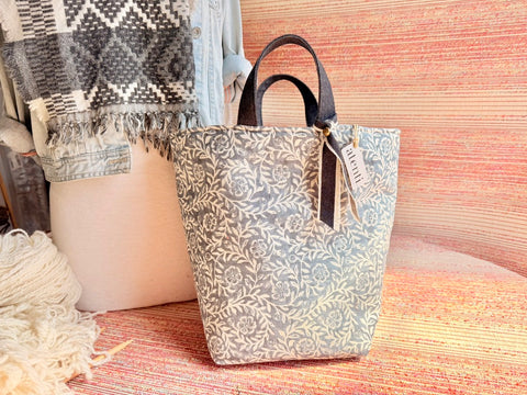 Rhapsody Hope Basket – Atenti USA Handmade Floral Knitting & Crochet Tote