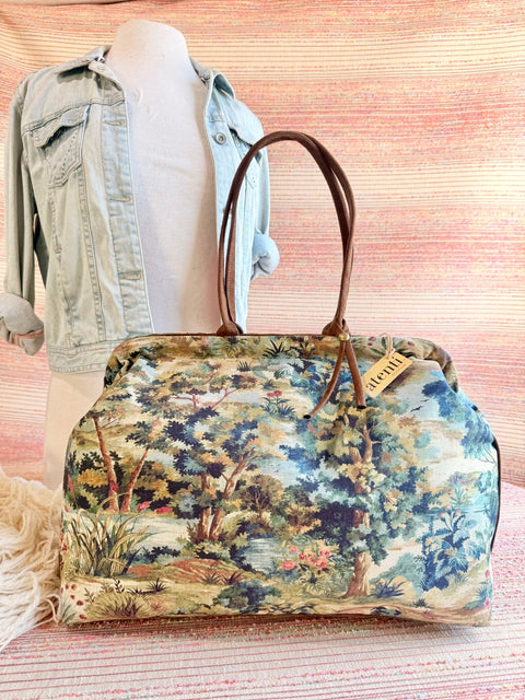 Forest Pioneer, Atenti USA Handmade, Mary Poppins Snap Frame Bag