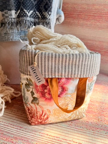 Primrose Hope Basket – Atenti USA Handmade Floral Knitting & Crochet Tote