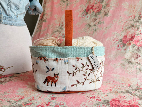 Foxy Caddy – Handmade USA Floral Yarn & Notions Organizer