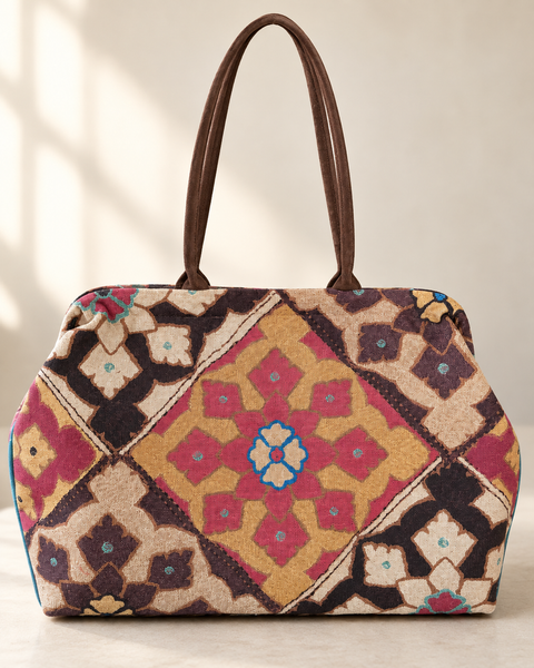 Fables Pioneer Atenti USA Handmade Metal Snap Frame Large Carpet Shoulder Bag