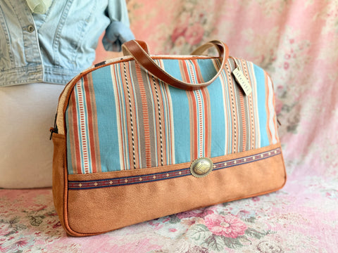 Joshua Overnighter – Handmade Travel Bag with Leather Accents & Spacious Interior