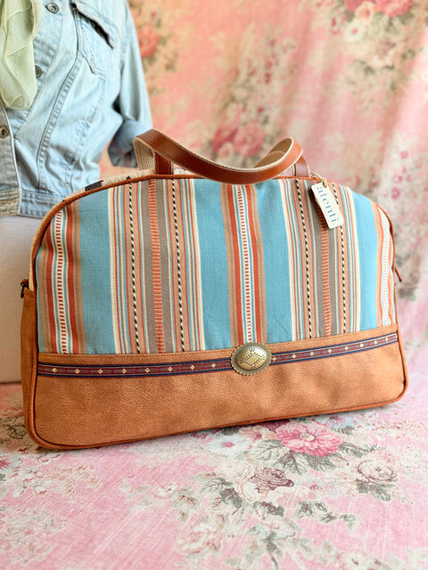 Joshua Overnighter – Handmade Travel Bag with Leather Accents & Spacious Interior